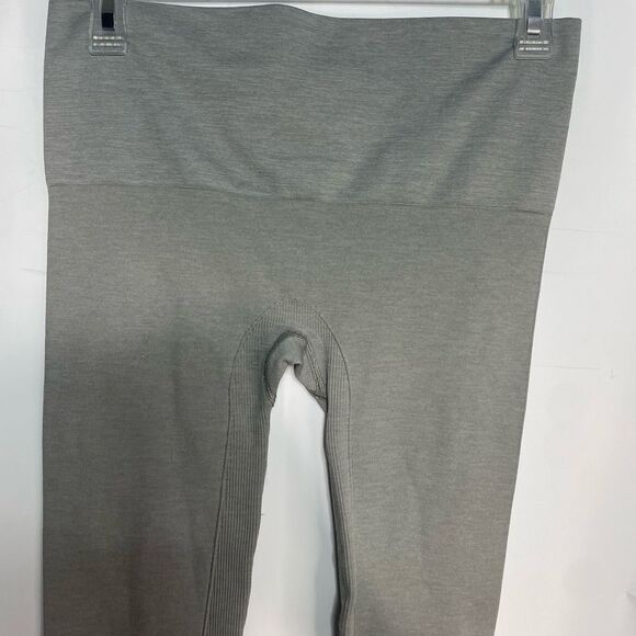 5 for $25🔥Blanqi Sleek Grey Stretchy Fit Leggings Small - Picture 4 of 6
